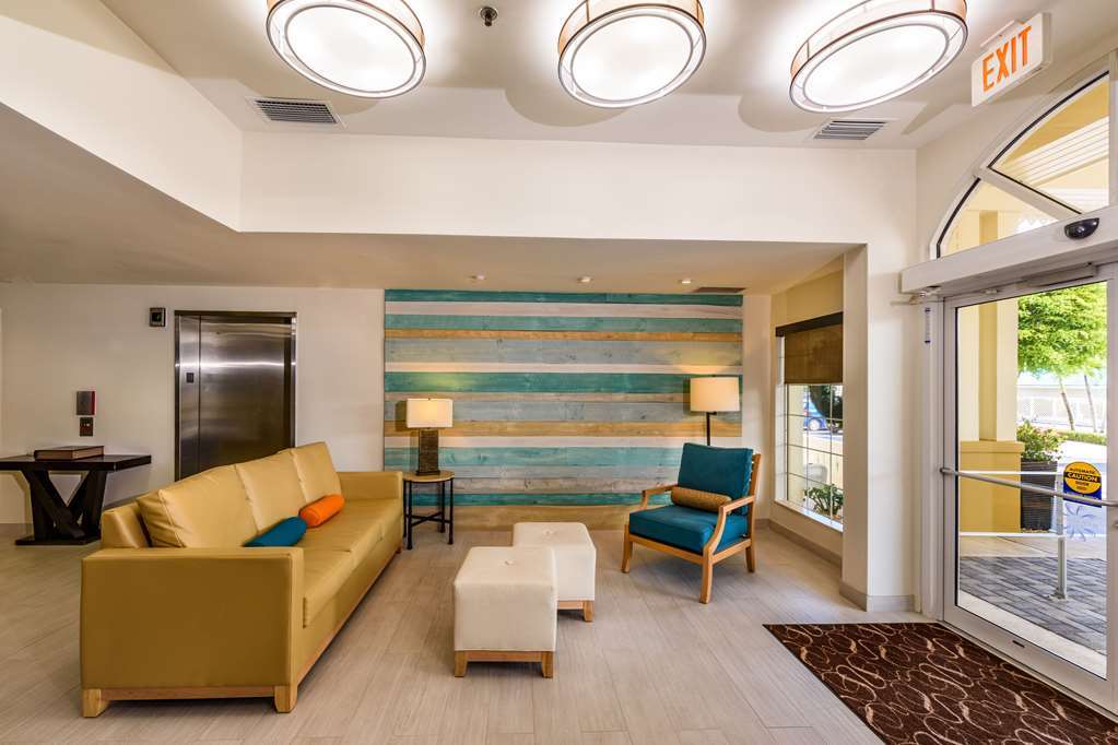 Comfort Suites Seven Mile Beach จอร์จทาวน์ ภายใน รูปภาพ